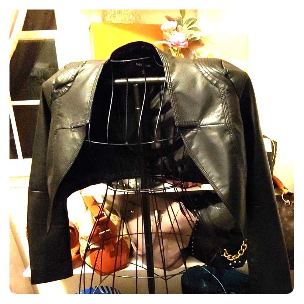 Black mini jacket